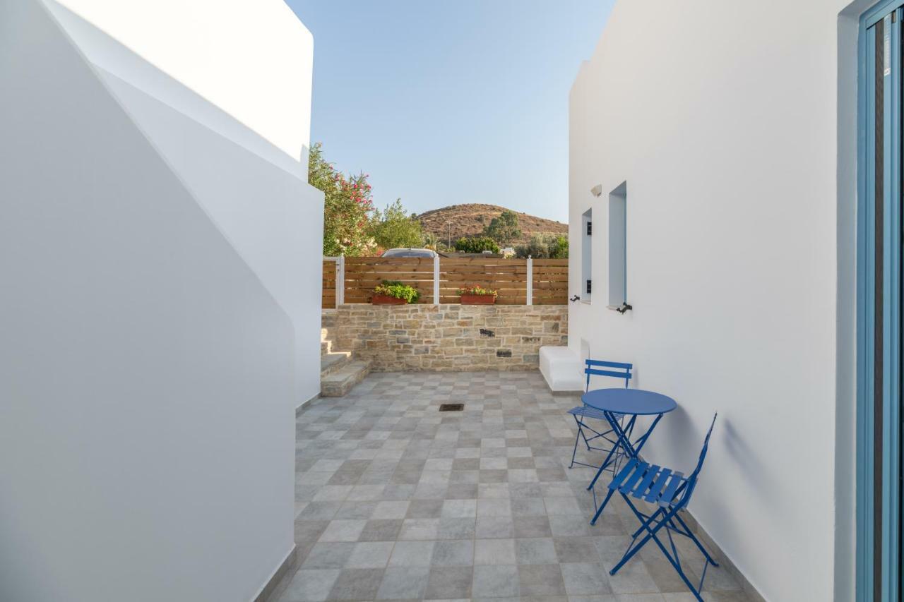Tanyas Cozy House Villa Камиларион Екстериор снимка