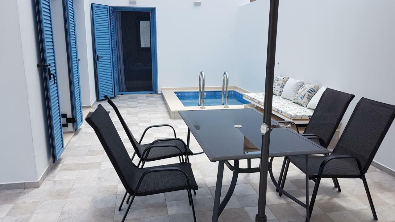 Tanyas Cozy House Villa Камиларион Екстериор снимка